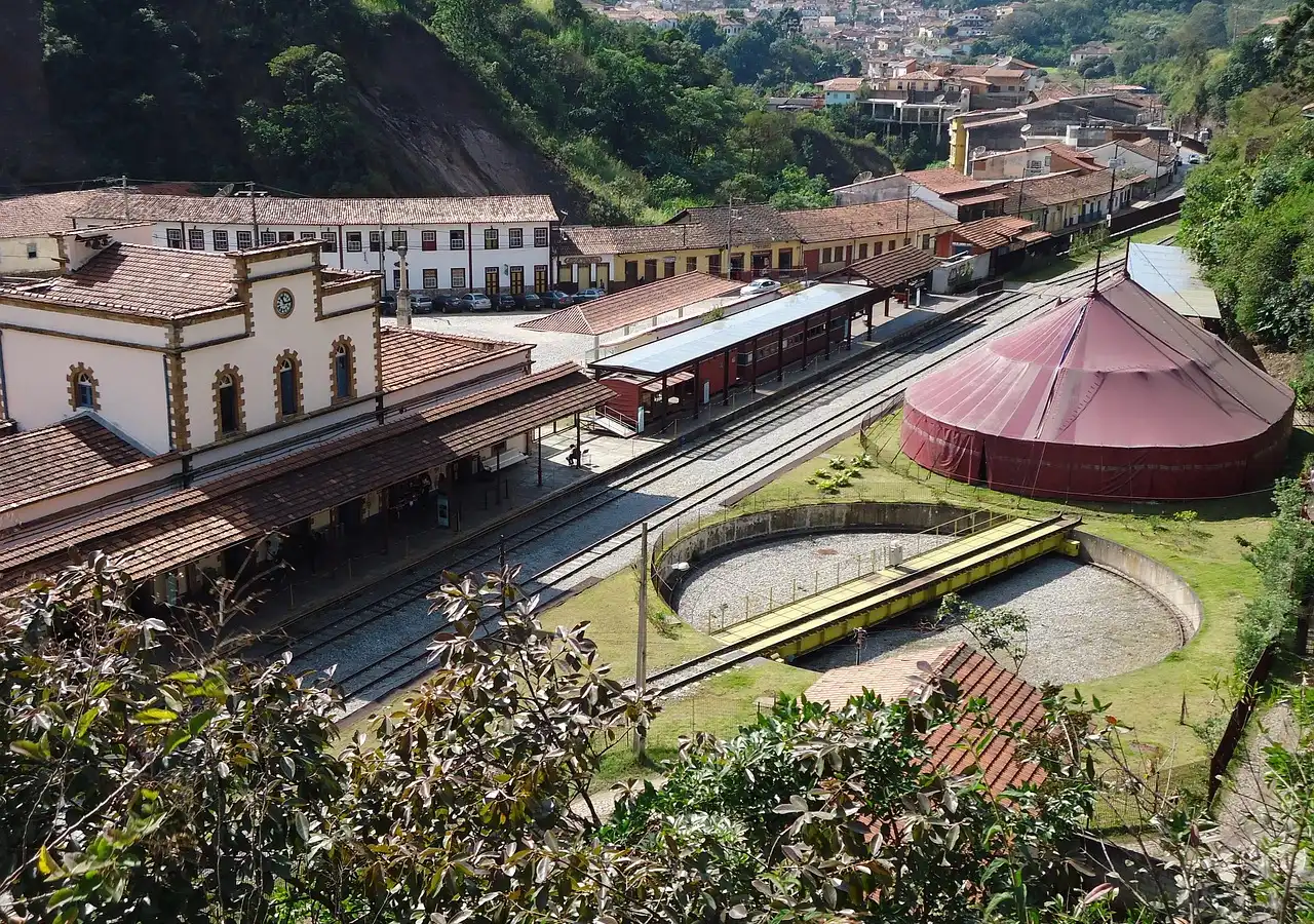 Vozes de Minas: Um Mergulho na História e no Talento dos Cantores Mineiros