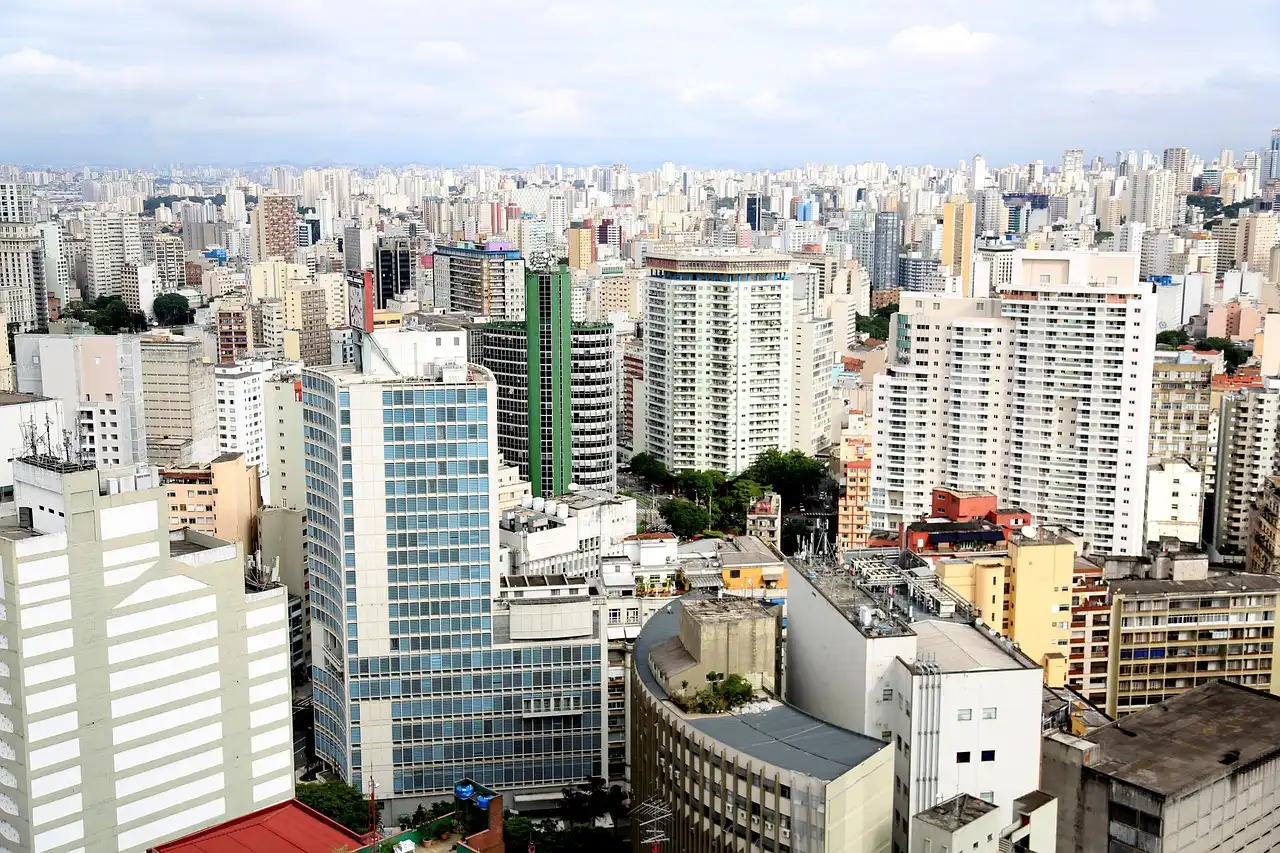 Aluguel de Van em SP: O Segredo para Viagens e Eventos sem Estresse