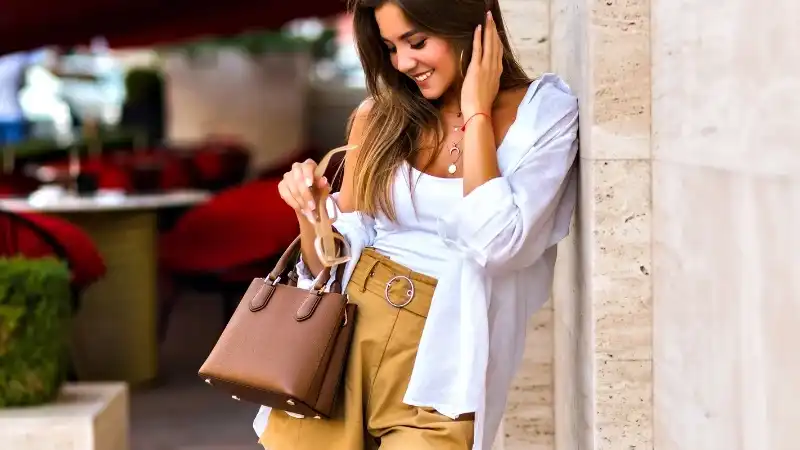 História e Evolução das Bolsas Femininas na Moda Brasileira