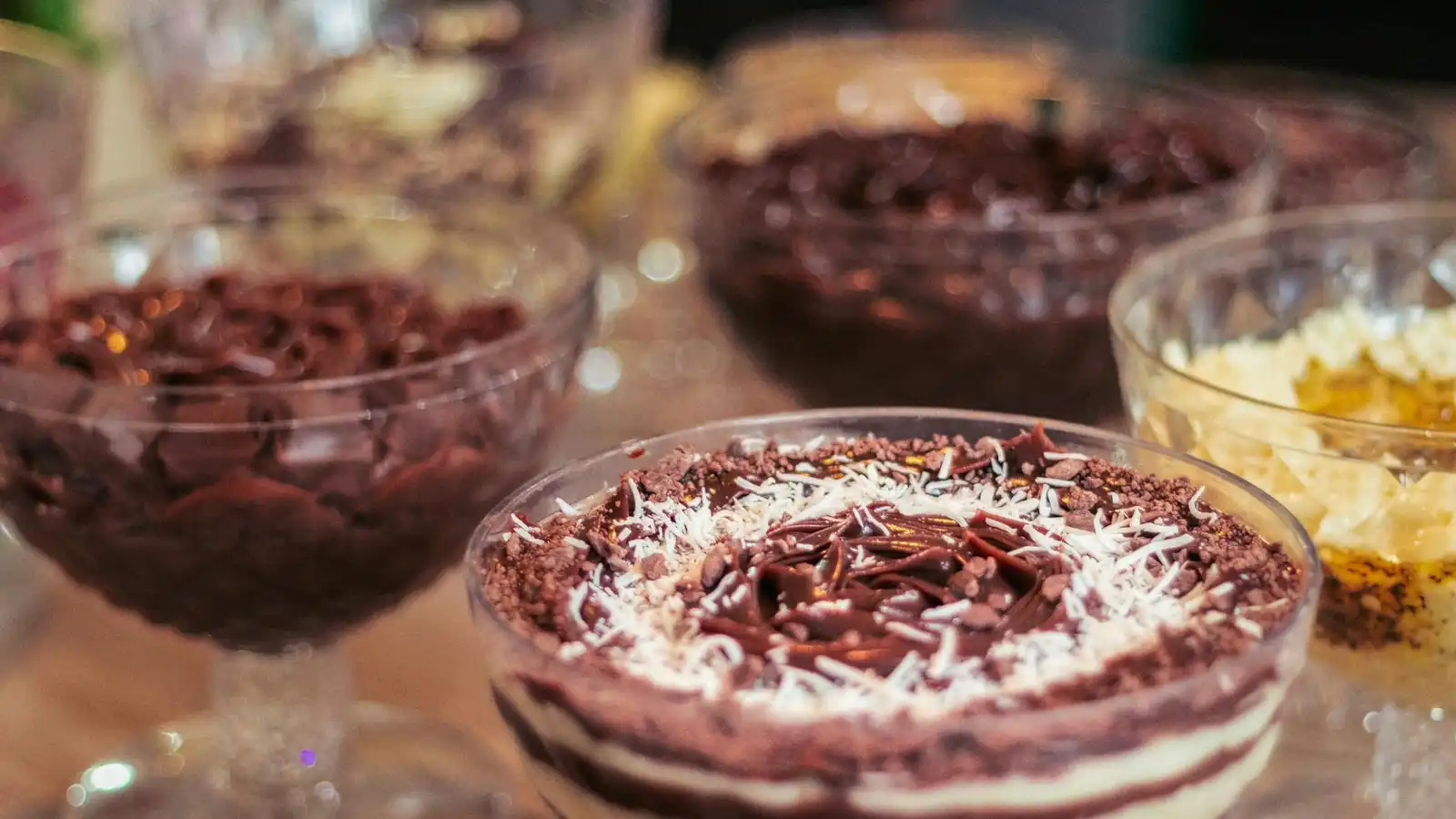 Sabores do Carnaval: Uma Viagem Gastronômica pelas Festas do Brasil