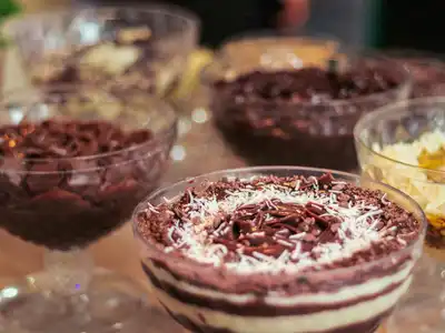 Sabores do Carnaval: Uma Viagem Gastronômica pelas Festas do Brasil