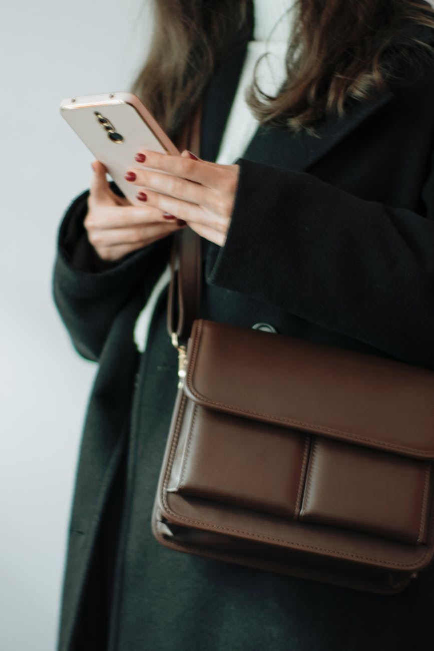 História e Evolução das Bolsas Femininas na Moda Brasileira
