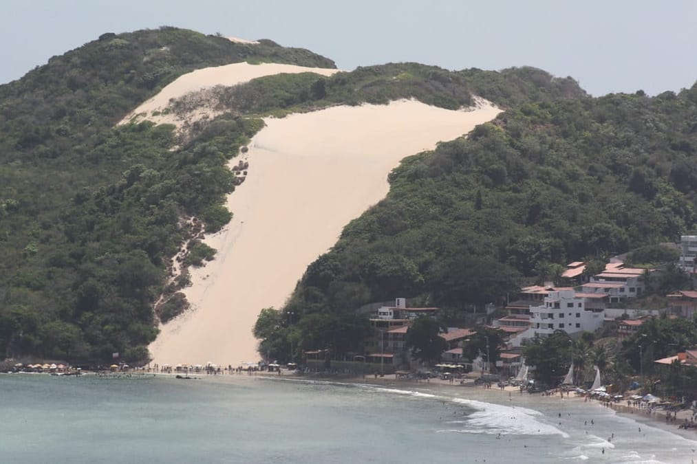 Morro do Careca na Praia de Ponta Negra, Natal (RN)